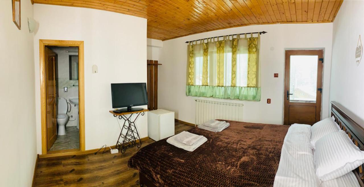 Hanul Vanatorului Gureni Exterior foto